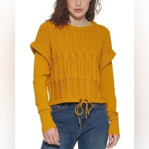 NWT DKNY Jeans Cable Knit shoulder detail sweater women’s medium